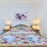 Mirjana By Interhome בית נופש *